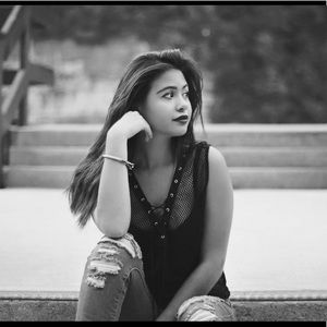 Meet your Posher, Juliana